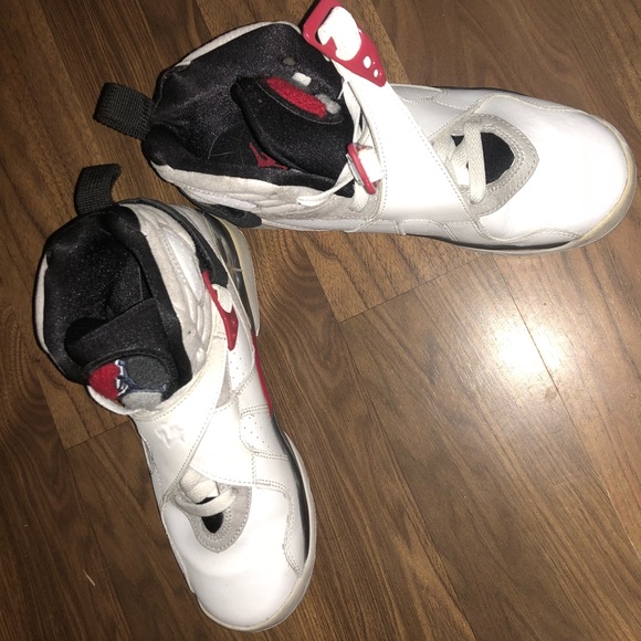 Retro Jordan 8s - “Bugs Bunny” - Picture 1 of 4